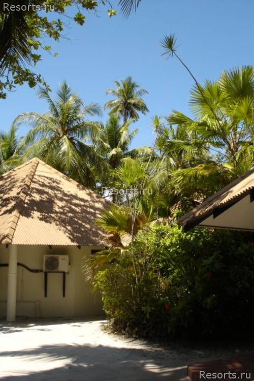 Embudu Village 21